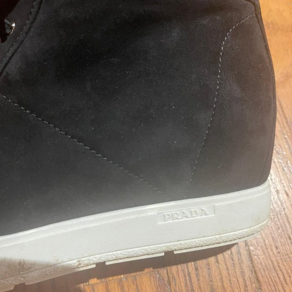 prada - Picture 5 of 7